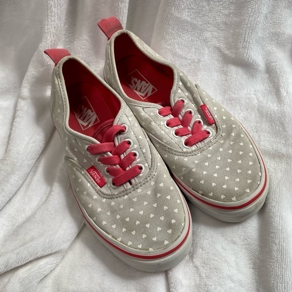 Kids Vans grey with white hearts sneakers size 3